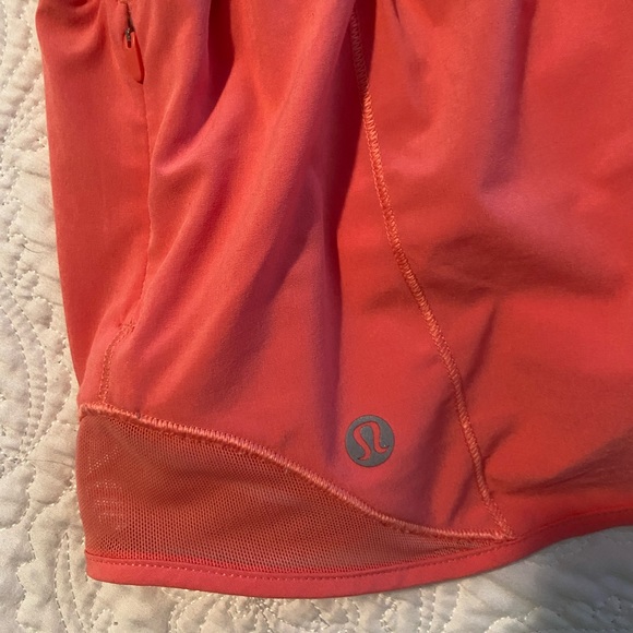 Lululemon Hotty Hots 2.5” - Picture 7 of 8